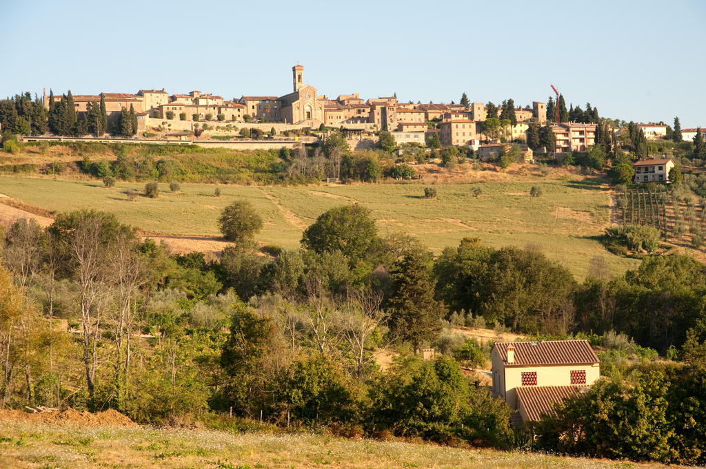Due Piani Villa Barberino Val d'Elsa Bagian luar foto